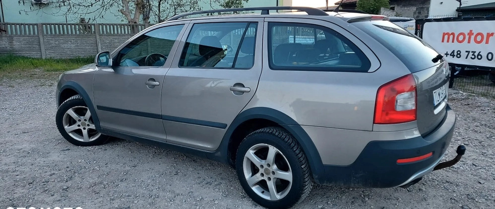 Skoda Octavia cena 37500 przebieg: 190000, rok produkcji 2010 z Radom małe 232